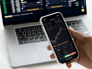 Growth of mobile trading and copy trading ecosystem